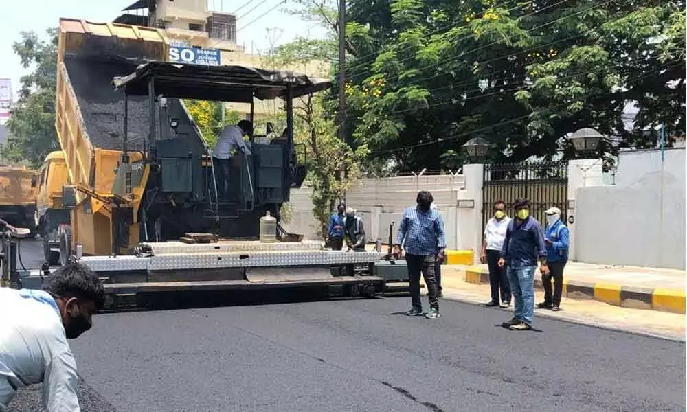 Road-laying works gain pace in Secunderabad