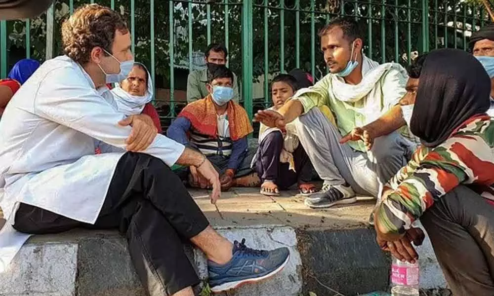 Dramabaazi: Nirmala after Rahul meets migrants