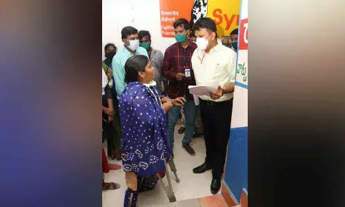 Tirupati: 657 petitions received during Spandana held by MCT