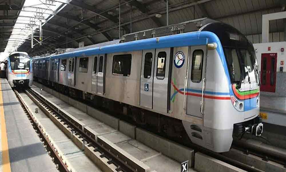 Telangana High Court issues notices to HMR, governments on Metro Rail fare