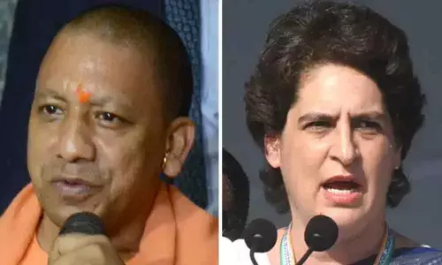 Migrants Buses: Political War Erupts Between Priyanka Gandhi Vadra, Yogi Govt