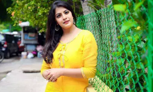 I Am Neither Getting Married Nor Quitting Films: Varalaxmi Sarathkumar