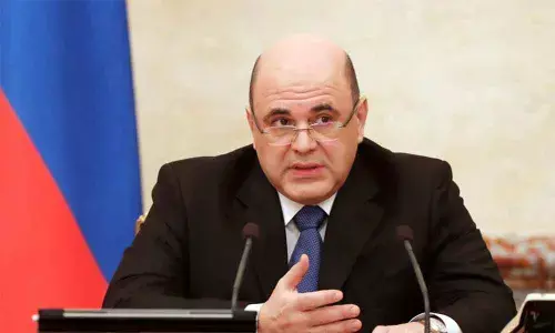 Russian PM Mikhail Mishustin resumes work after recovery