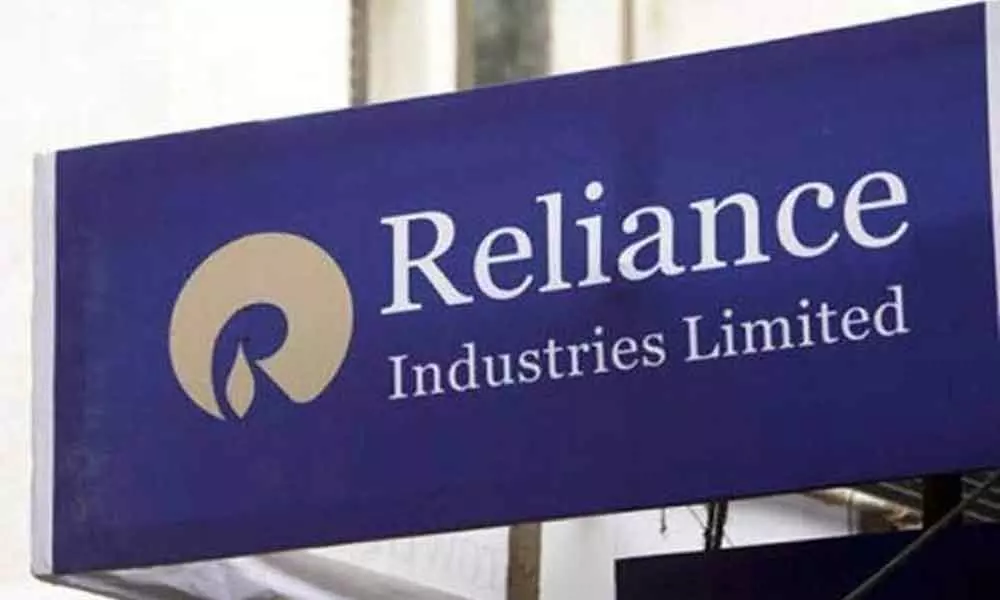 Reliance Industries to use rights issue to repay debt