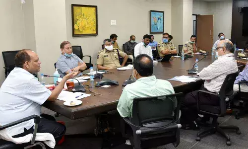 Telangana sends over 1 lakh migrant workers to their States