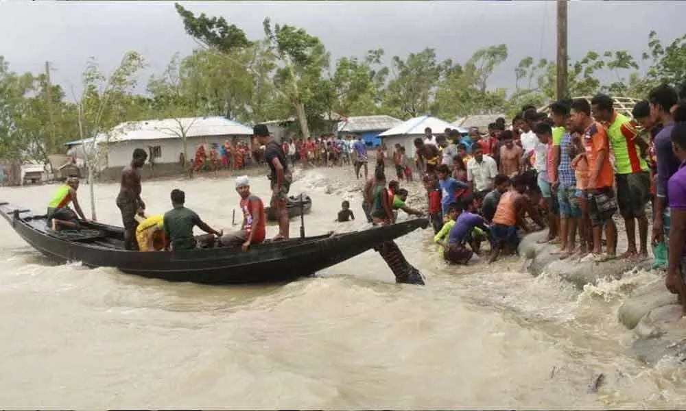 Ten killed as powerful cyclone Amphan batters Bangladesh