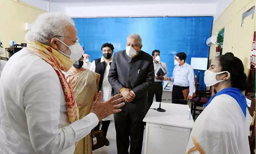 PM Modi applies Rs 1,500-crore balm to cyclone-hit Bengal, Odisha