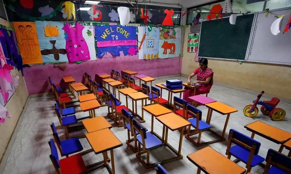 Guntur: Private school teachers yet to get April salary