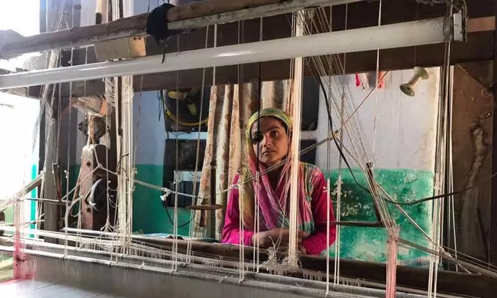 Hyderabad: Government spinning a yarn on weavers issues