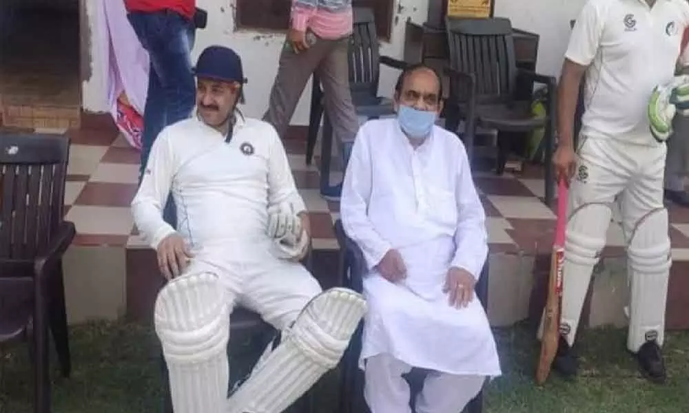Delhi BJP chief Manoj defends playing cricket during lockdown