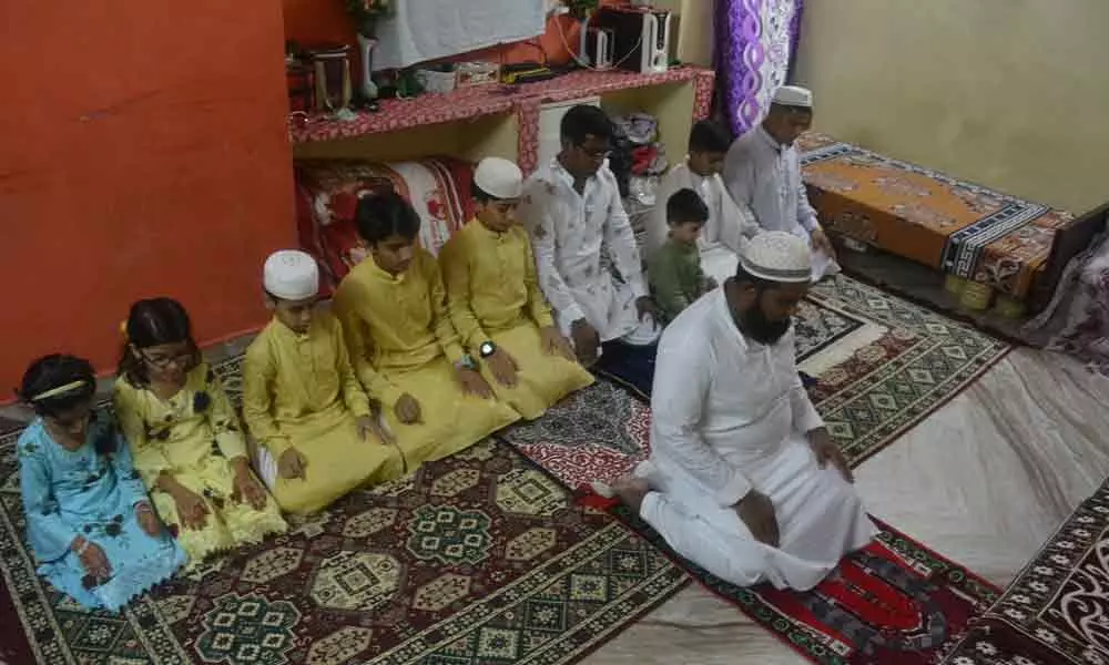 Hyderabad: Lockdown stifles Eid celebrations