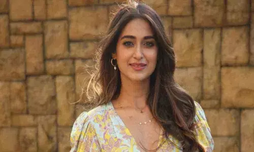 Bollywood: Ileana bags a crazy offer in Hindi!