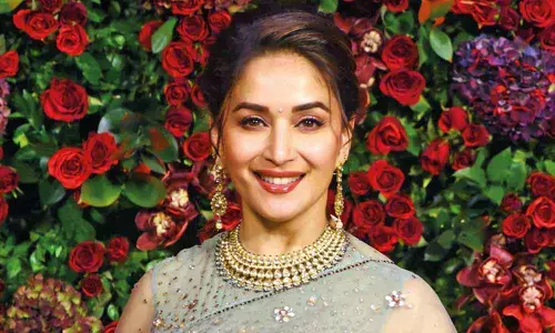 Madhuri Dixits debut single rocks