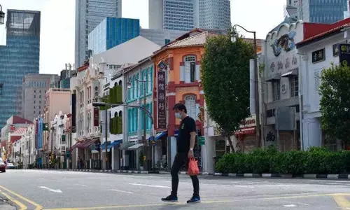 Over 500 fresh coronavirus cases in Singapore labour camps, total tally at 32,876