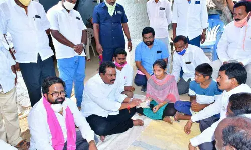 Karimnagar: Donations pour in as MLA Ravi Shankar helps two orphan children