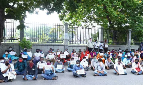 Tirupati: TTD outsourced, contract employees intensify protest