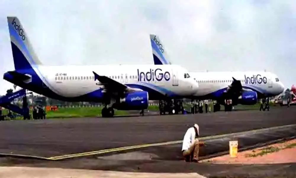 Lucknow-Mumbai flight passengers face delay in opening of aircraft door