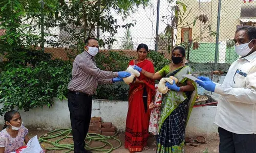 Hyderabad: Kind gesture to the needy