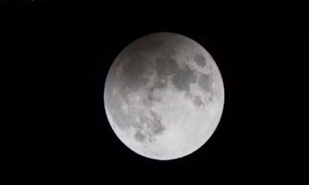 https://assets.thehansindia.com/h-upload/2020/05/29/972760-lunar-eclipse-2020.webp