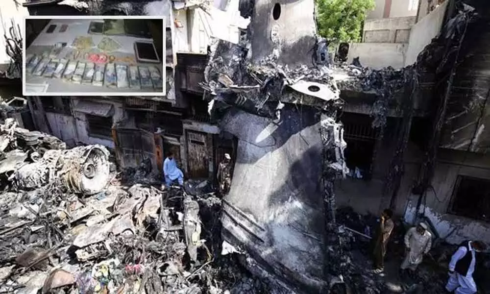 Pakistan: Investigators find Rs 30 million in cash in crashed PIA ...