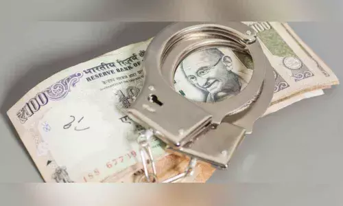 Tirupati: Police arrest ACB employee in a corruption case