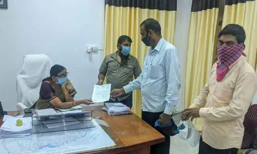 Nizamabad: Muslim League demands action against graveyard Mutawallis