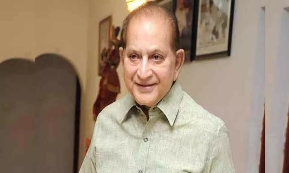 Happy Birthday To Superstar Krishna: Family Pours In Wishes On This  Tollywood Legend