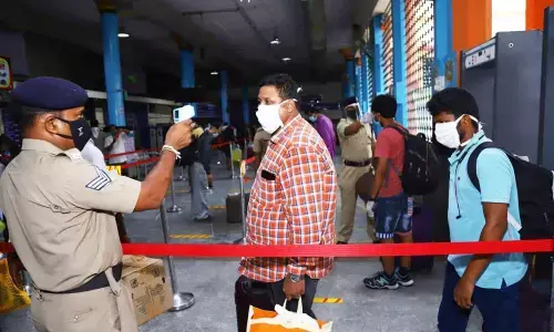 Thermal screening being done for passengers at Tirupati Railway Station on Monday