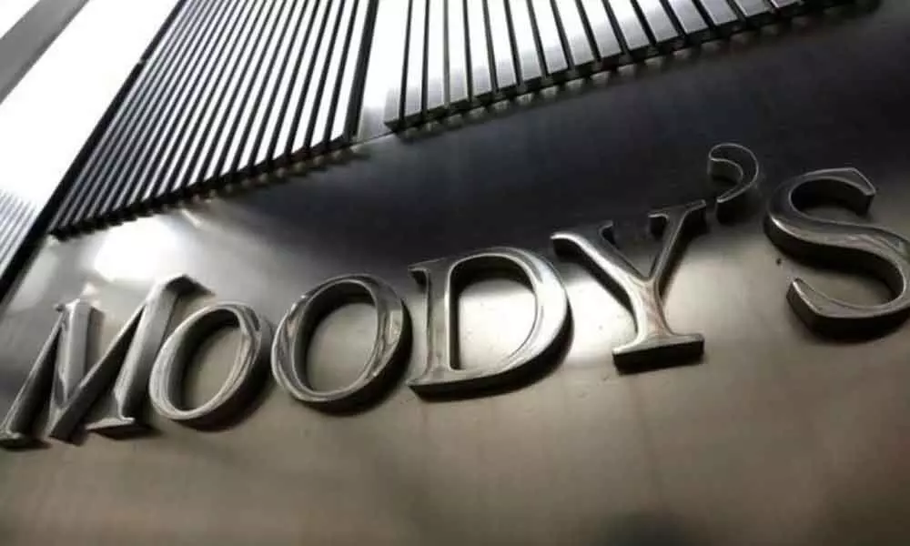 Moody’s downgrades India