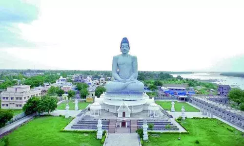 Need 18,000 Crore for development of Amaravati, CRDA reports to CM YS Jagan