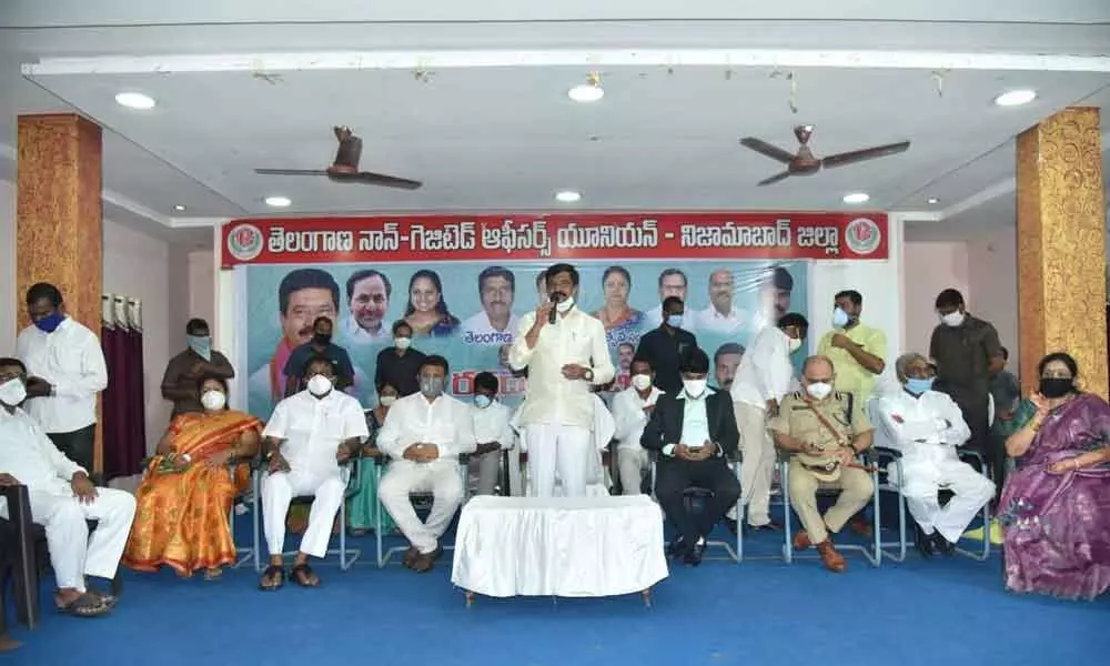 Minister for R&B, Transport and Legislative Affairs V Prashanth Reddy speaking at a blood donation camp organised by TNGOs in Nizamabad on Tuesday