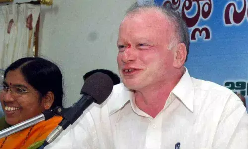 Vijayawada: Gear up for land re-survey asked Minister Pilli Subhash Chandra Bose