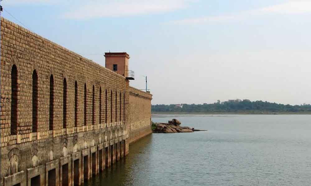 Hyderabad: Official on Alert to lift gates of Osmansagar again