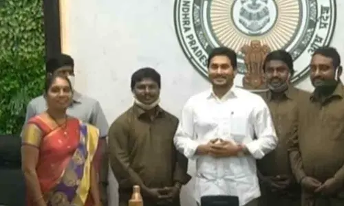 CM YS Jagan launches YSR Vahana Mitra program, disburses Rs.10,000 to beneficiaries
