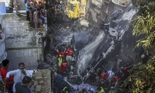 Crashed PIA planes pilot did not follow air traffic controller instructions: Pakistan aviation authority