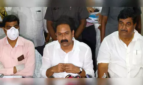 Deputy Chief Minister Alla Nani holding a review meeting with officials at RIMS  in Srikakulam on Thursday