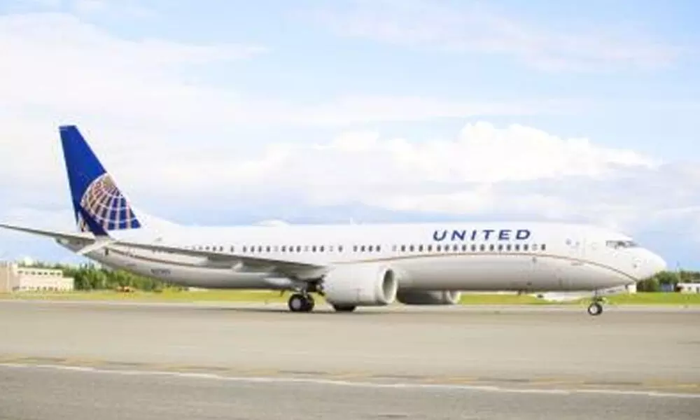 United Airlines to close cabin crew bases in Hong Kong