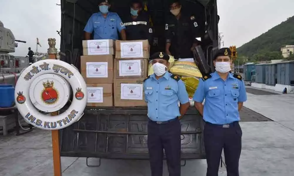 Visakhapatnam: Naval staff distribute 500 hygiene kits