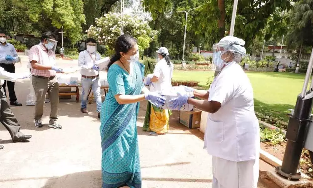 Hyderabad: SCRWO distributes masks, sanitisers