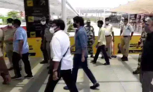 Tollywood delegation arrives in Vijayawada, to meet CM YS Jagan shortly