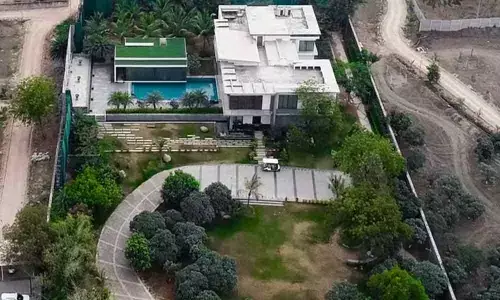 HC stays NGT notice to KTR on farmhouse issue