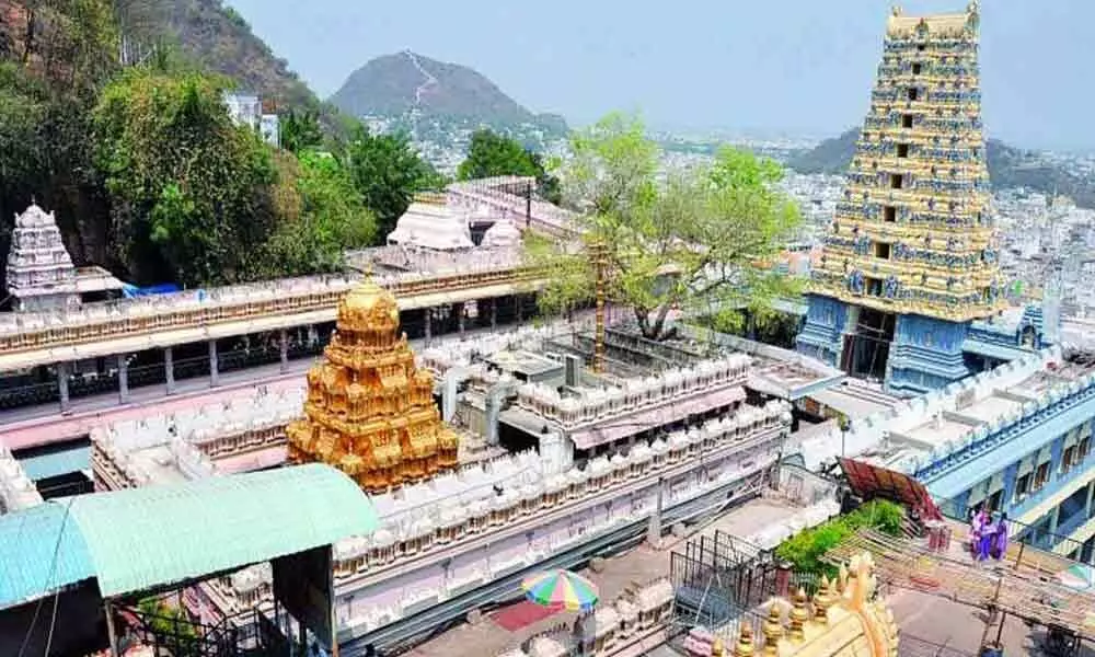 Darshan resumed at Durga temple in Vijayawada