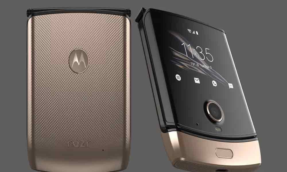 Now Buy Motorola Razr Gold on Flipkart