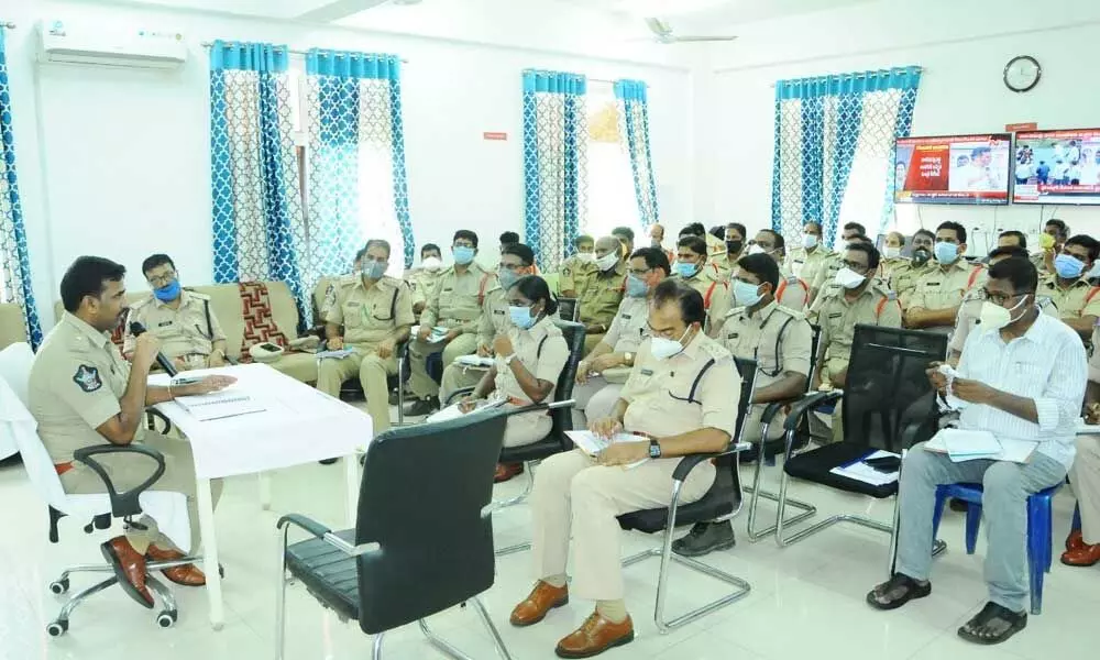 Guntur Rural SP Ch Vijaya Rao addressing a meeting held at Garuda command control room at the Secretariat at Velagapudi on Wednesday