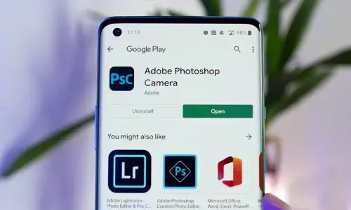 Now Download Adobe Photoshop Camera from Google Play Store