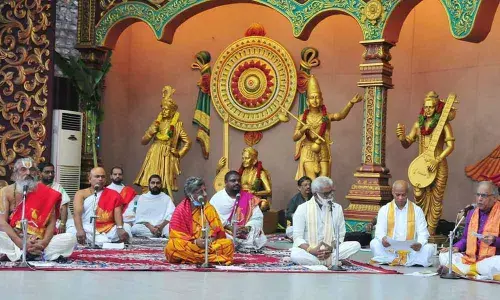 Sundarakanda parayanam being launched at Naada Neerajanam vedika in Tirumala on Thursday