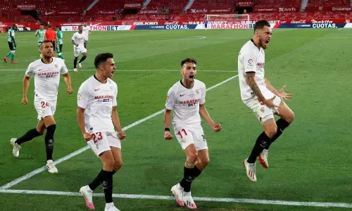 Sevilla beat Betis on return of top-flight football to Spain
