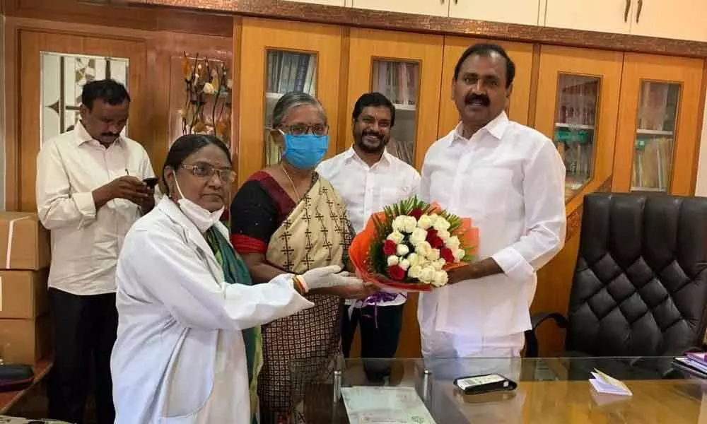 Ruia Hospital superintendent Dr T Bharati and working committee chairman B Chandrasekhar Royal with MLA B Karunakar Reddy in Tirupati on Friday