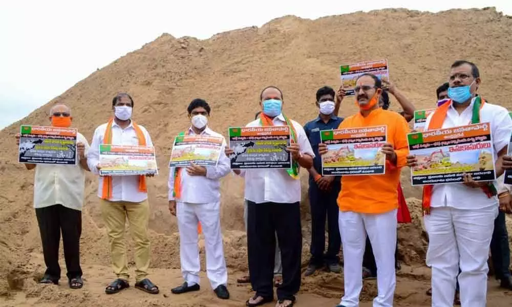 Guntur: BJP flays govt over steep hike in price of sand