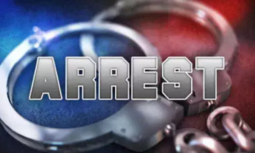 Foreign cigarette seller arrested